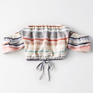 American Eagle crop top